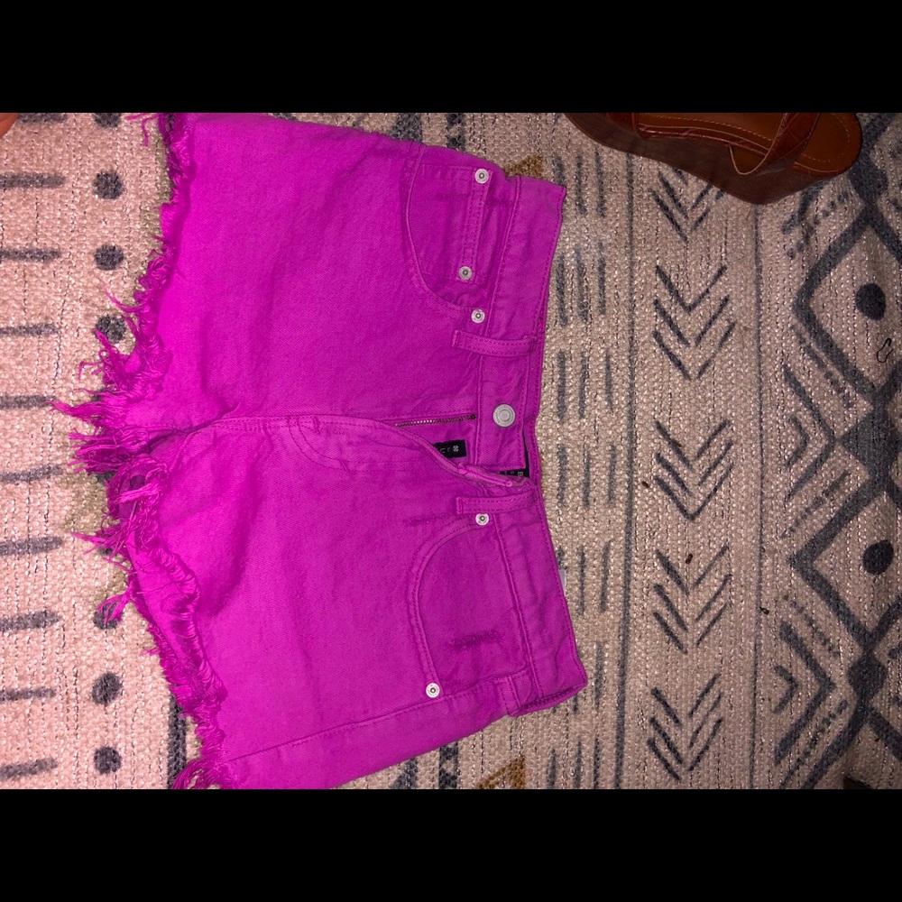 NWOT Lucky Brand hot pink short.